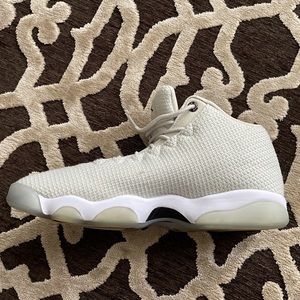 Jordan’s Athletic textured and woven fabric. Light grey Sneakers